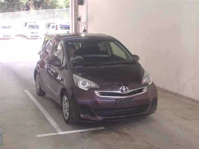 TOYOTA RACTIS 2014