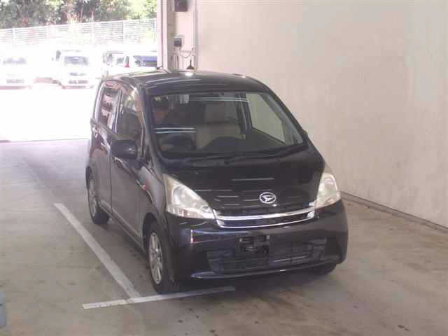 DAIHATSU MOVE 2011