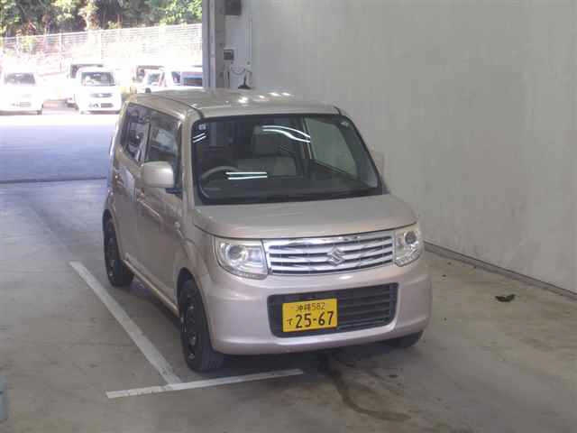 SUZUKI MRWAGON 2013