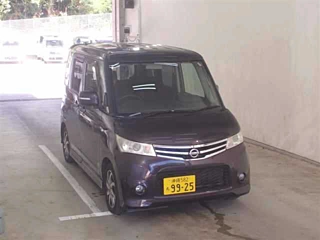 NISSAN ROOX 2010