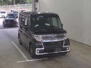 DAIHATSU TANTO 2016