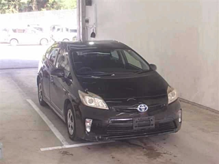 TOYOTA PRIUS 2012