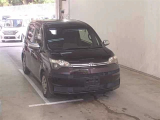 TOYOTA SPADE 2015