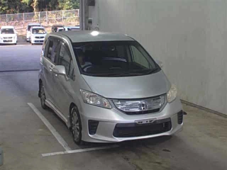 HONDA FREED 2012