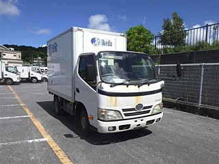 TOYOTA DYNA 2012