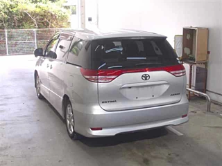 TOYOTA ESTIMA 2008