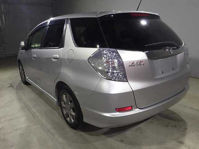 HONDA FIT SHUTTLE 2013