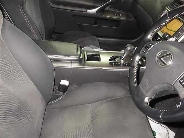 LEXUS IS 2009