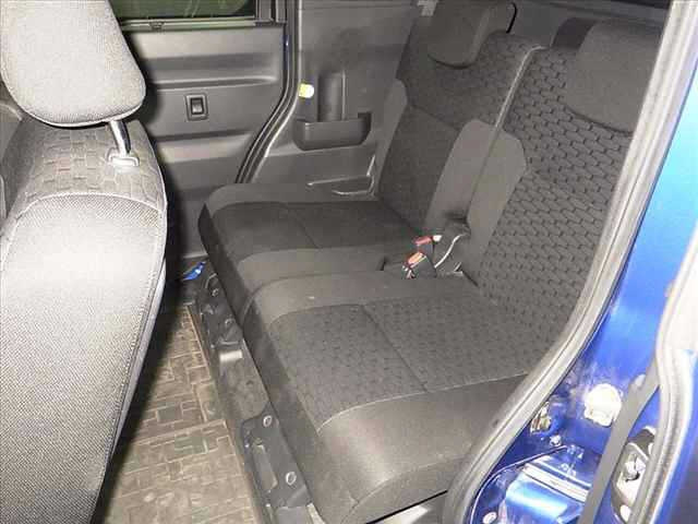 DAIHATSU WAKE 2016