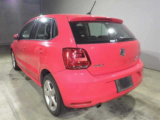 VOLKSWAGEN POLO 2017