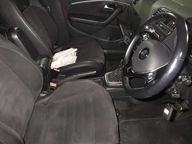 VOLKSWAGEN POLO 2017