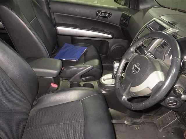 NISSAN X-TRAIL 2013