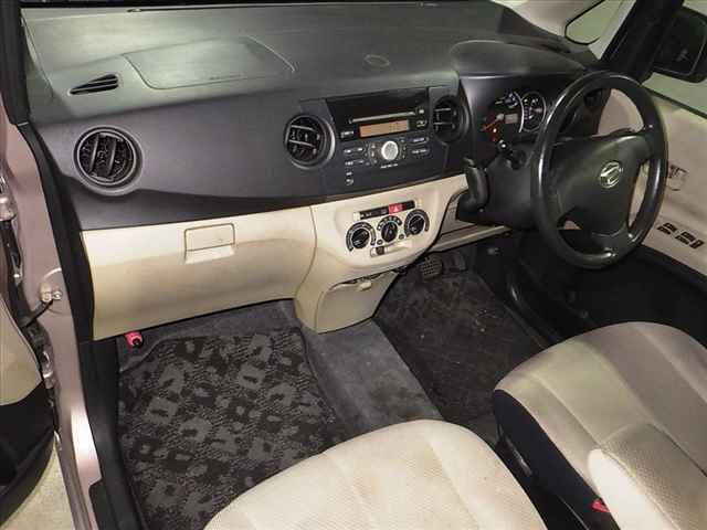 DAIHATSU TANTO EXE 2011