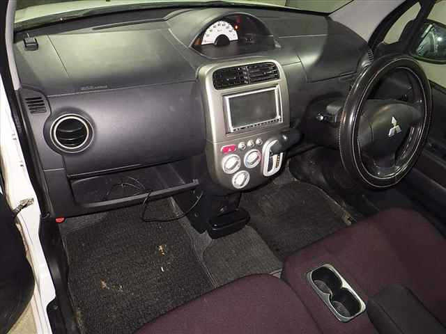 MITSUBISHI TOPPO 2010