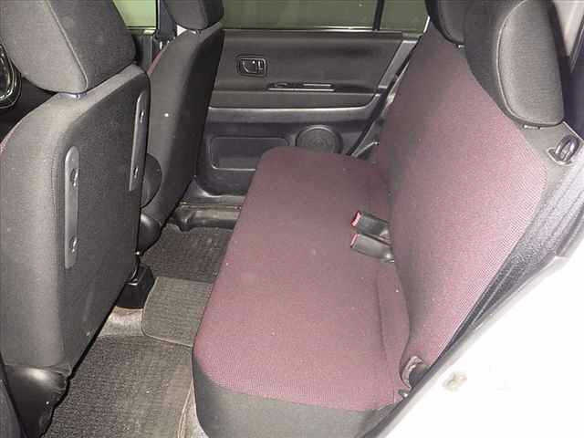 MITSUBISHI TOPPO 2010