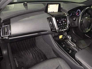 TOYOTA CROWN 2020