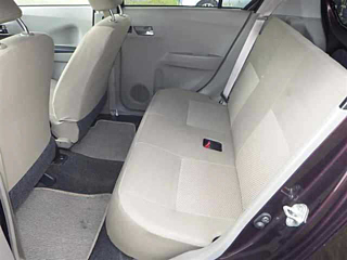 DAIHATSU MIRA E S 2011