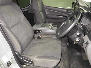 NISSAN CARAVAN VAN 2020