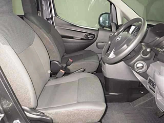 NISSAN NV200 2022