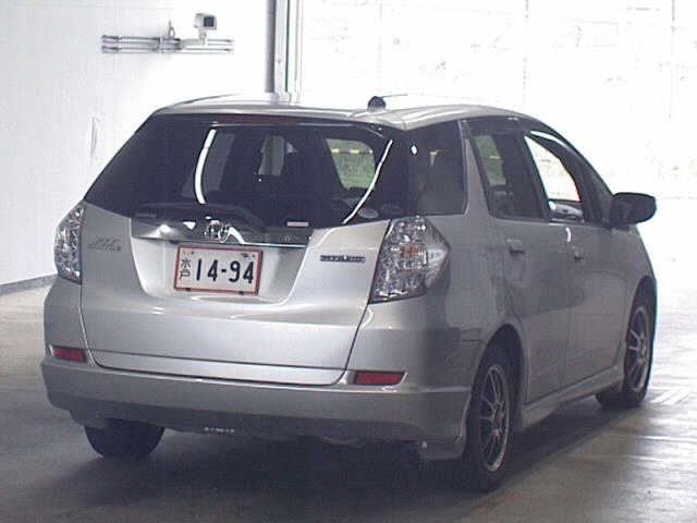 HONDA FIT SHUTTLE 2011