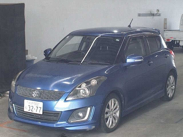 SUZUKI SWIFT 2015