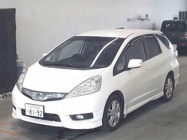 HONDA FIT SHUTTLE 2011