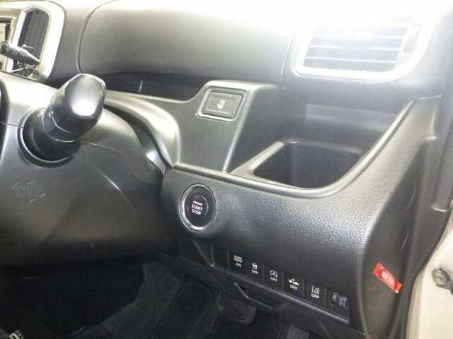 MITSUBISHI DELICA D2 2016