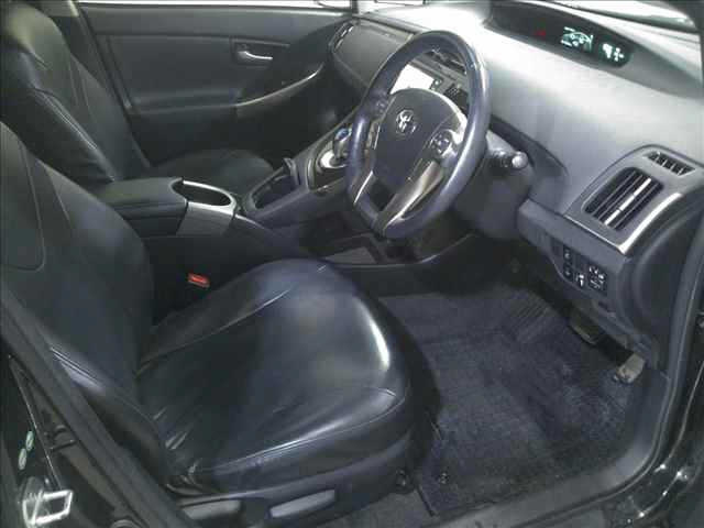 TOYOTA PRIUS PHV 2014