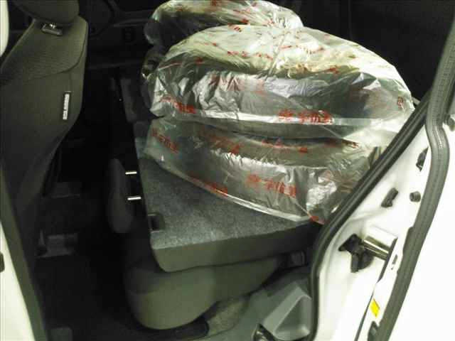 MITSUBISHI DELICA D2 2013