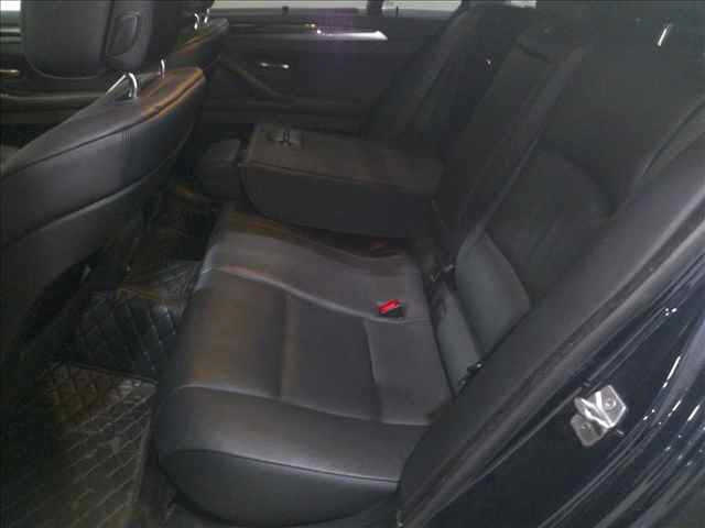 BMW 5 SERIES 2012
