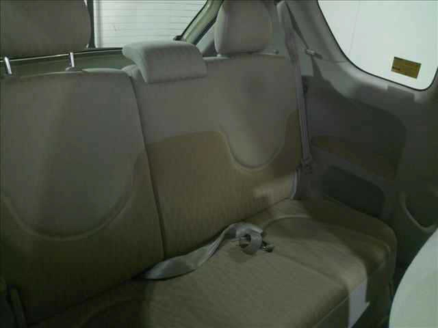 TOYOTA PORTE 2008