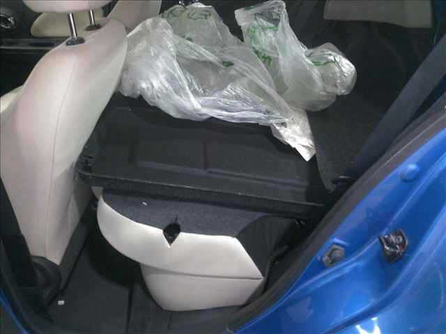 NISSAN MARCH 2013