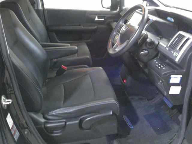 HONDA STEP WAGON 2013