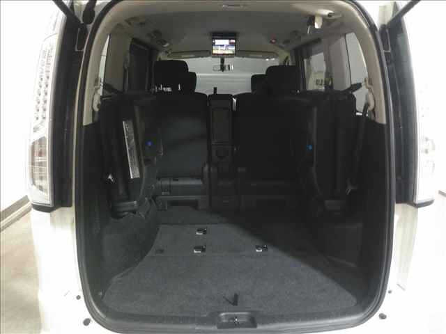 NISSAN SERENA 2013