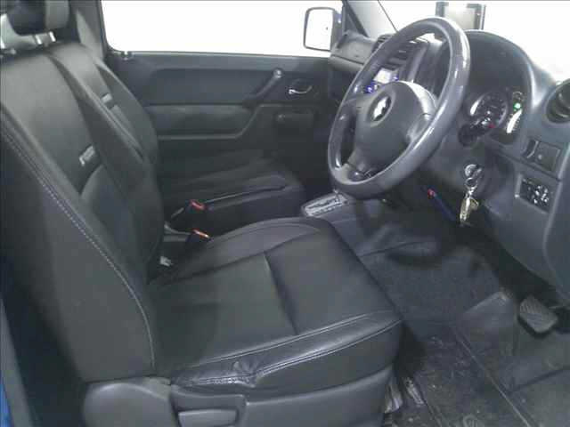 SUZUKI JIMNY 2010