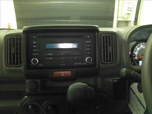 NISSAN CLIPPER VAN 2024