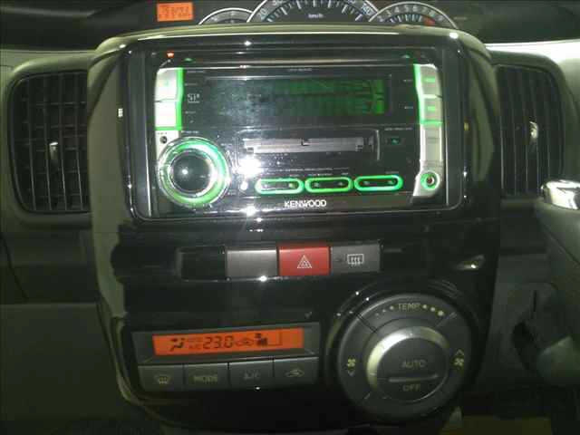 DAIHATSU TANTO 2009