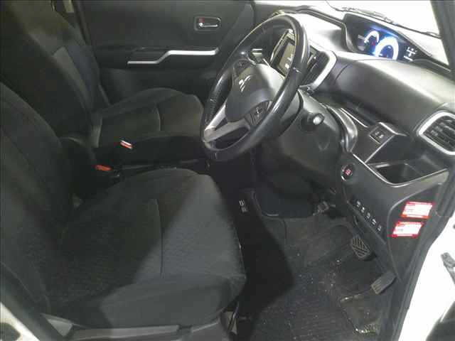 MITSUBISHI DELICA D2 2016