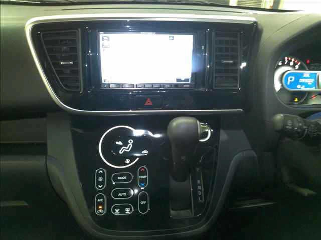 MITSUBISHI EK SPACE 2016
