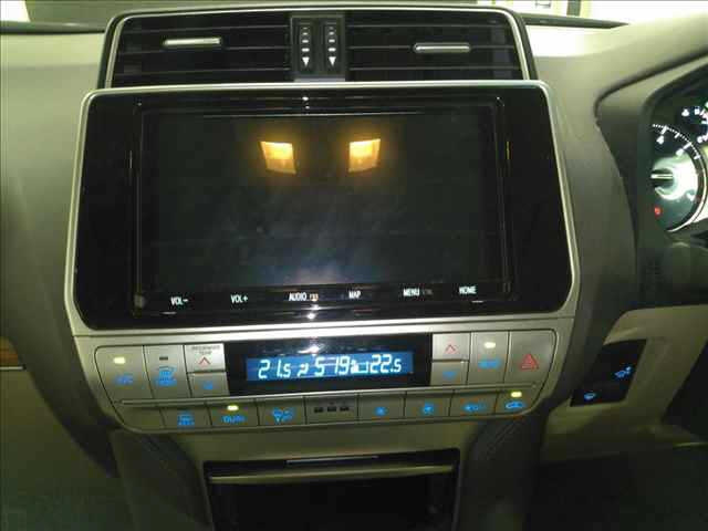TOYOTA LAND CRUISER PRADO 2021