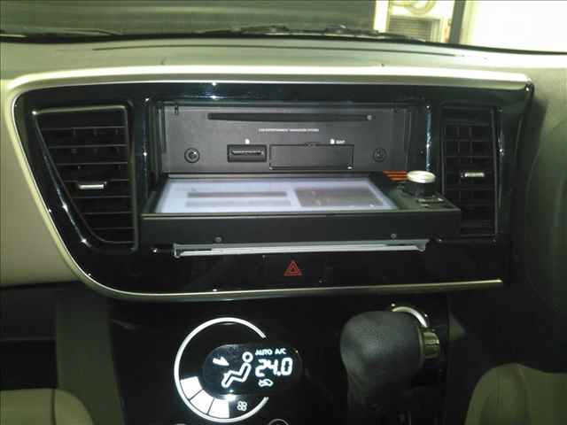 MITSUBISHI EK SPACE 2015