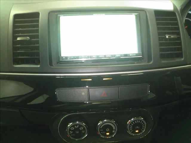 MITSUBISHI GALANT FORTIS 2012