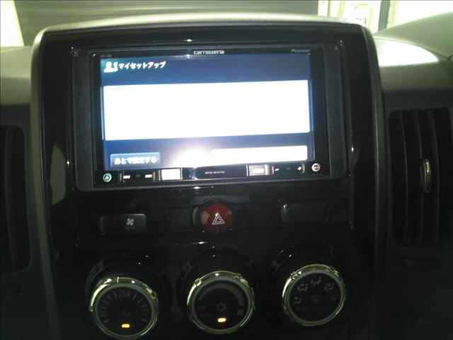 MITSUBISHI DELICA D5 2015