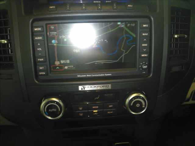 MITSUBISHI PAJERO 2008