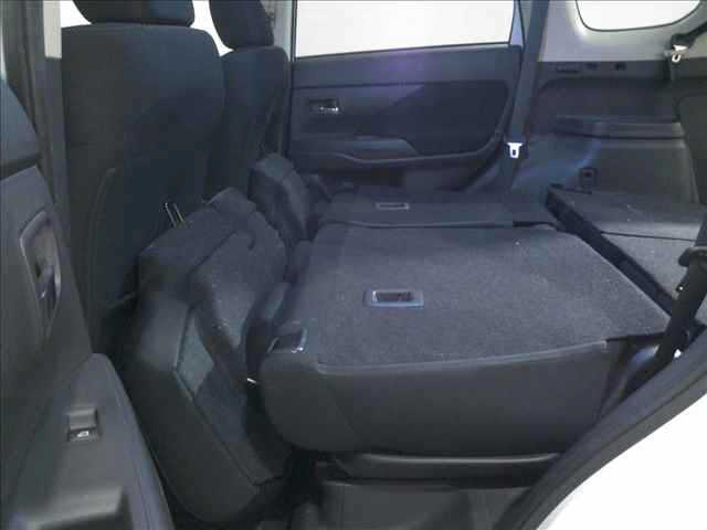 MITSUBISHI OUTLANDER 2020