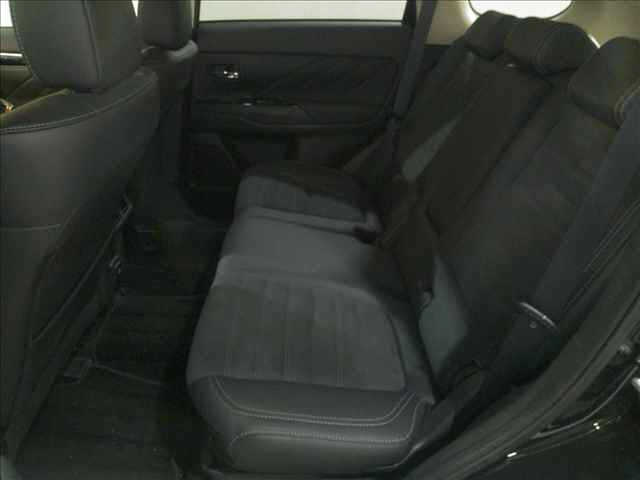 MITSUBISHI OUTLANDER PHEV 2019