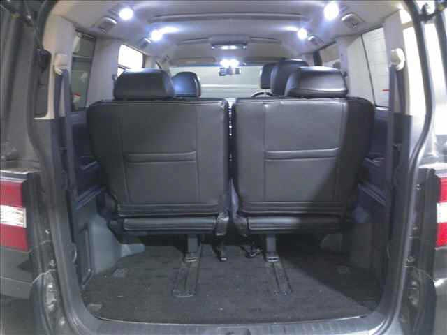 MITSUBISHI DELICA D5 2012