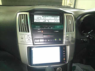 TOYOTA HARRIER 2011