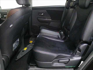 TOYOTA PRIUS ALPHA 2014