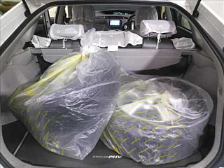 TOYOTA PRIUS PHV 2013